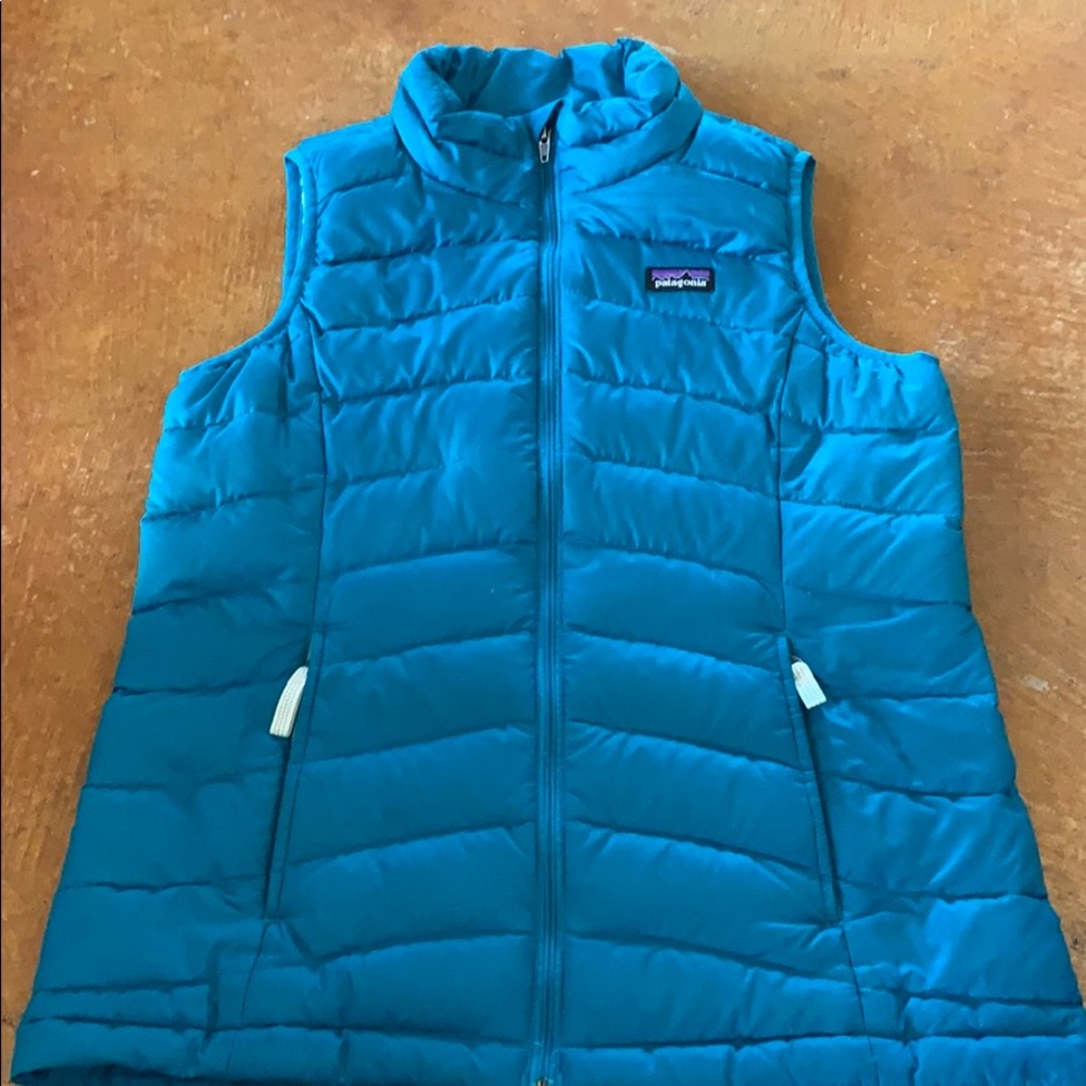 Girls blue Patagonia vest